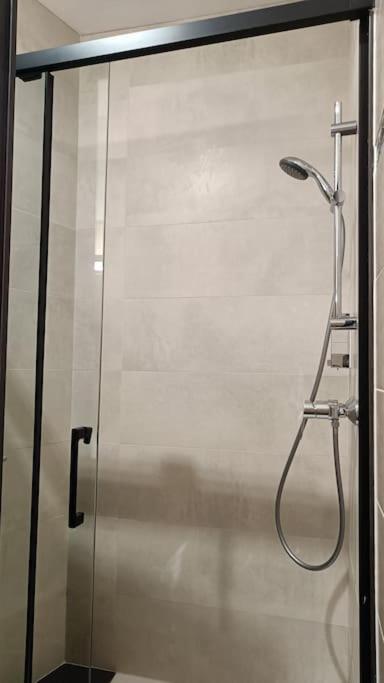 Appartement Confort Equipe Au Coeur De Безье Экстерьер фото